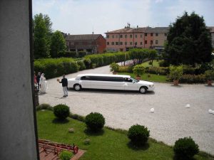 Limousine in Villa